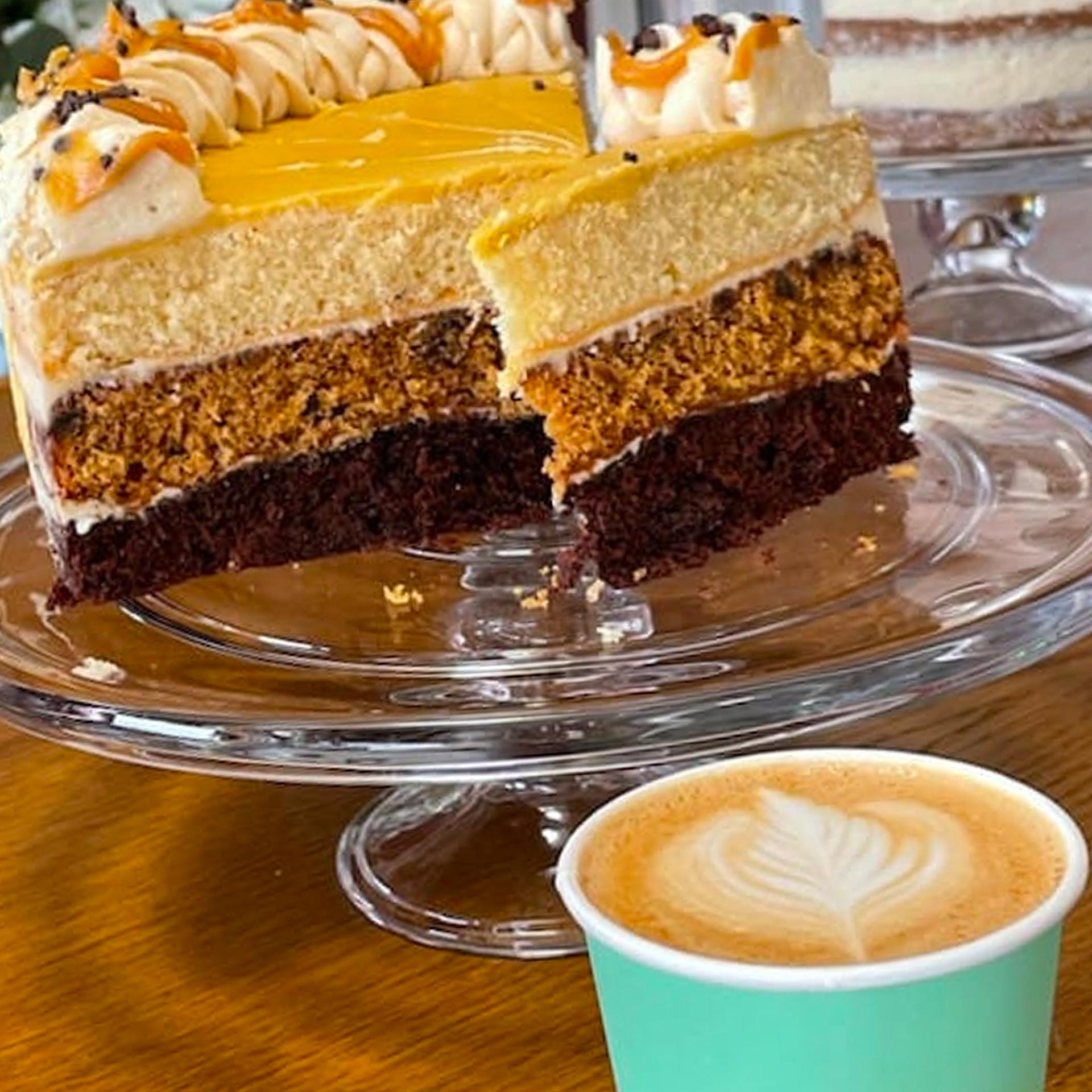 Butterscotch & Salted Caramel Cake Butterscotch & Salted Caramel Cake
